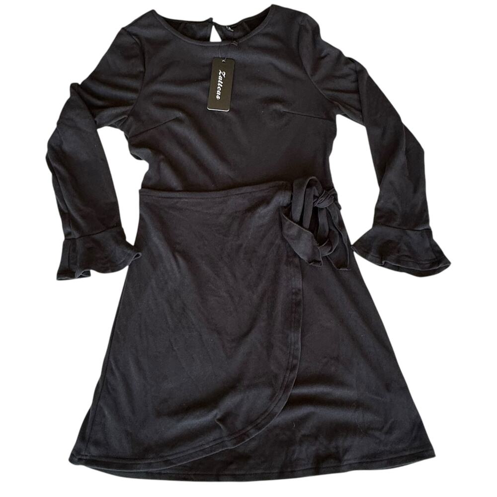 Womens Dress Size Medium Black Long Sleeve Fit and Flare